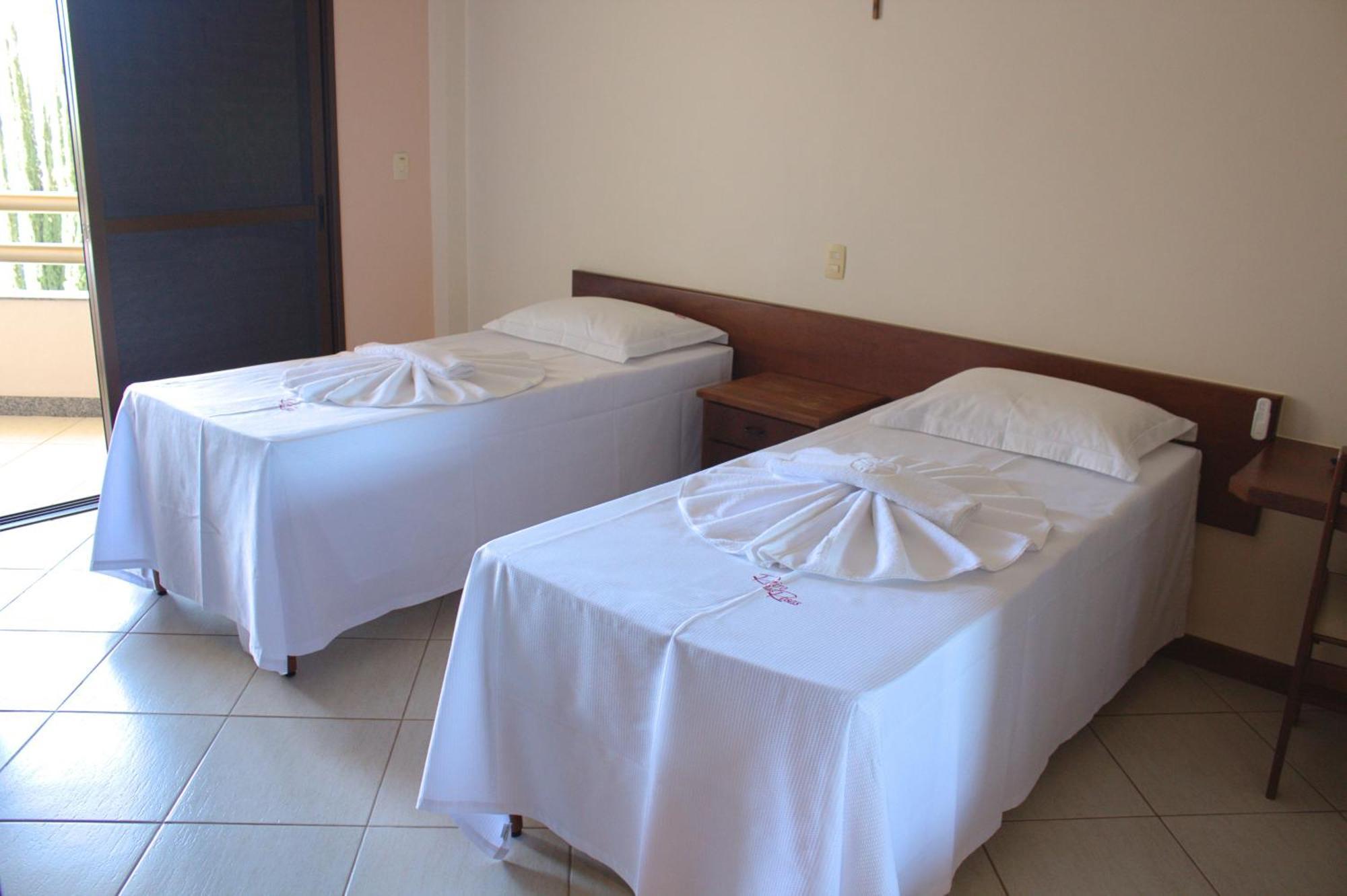 Hotel Fazenda Retiro Das Rosas